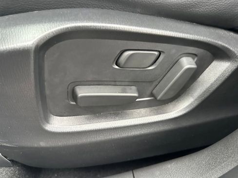 Used 2025 MAZDA CX-5 AWD 2.5 S w/ Premium Plus Pkg image 17