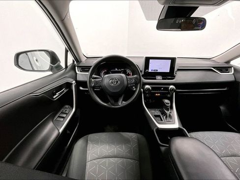 Used 2024 Toyota RAV4 XLE image 7