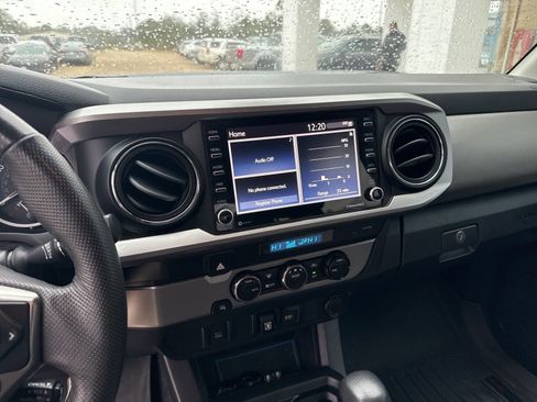 Used 2021 Toyota Tacoma SR5 image 12