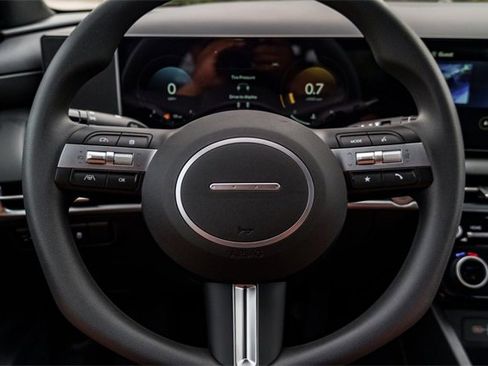 New 2025 Hyundai Santa Cruz SEL image 10