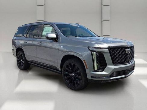 New 2026 Cadillac Escalade Platinum Sport w/ LPO, ONYX Package AWD/4WD image 7