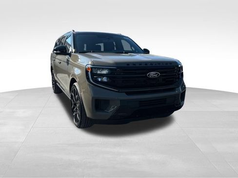 New 2026 Ford Expedition Max Platinum w/ Stealth Performance Package AWD/4WD image 8