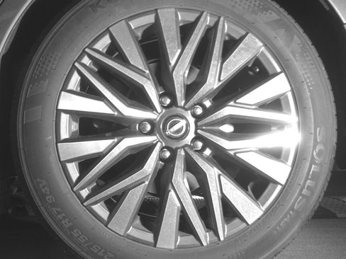 Used 2025 Nissan Altima 2.5 SV image 14