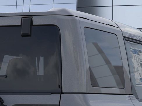 New 2025 Ford Bronco Badlands image 50