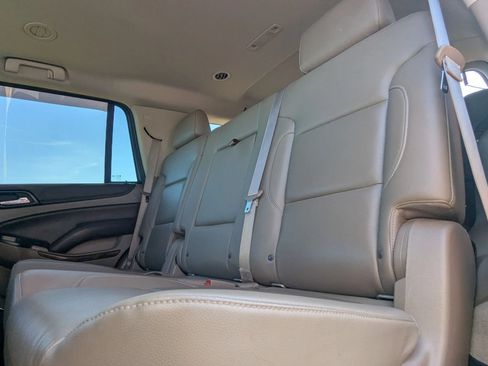 Used 2015 Chevrolet Tahoe LT RWD image 12
