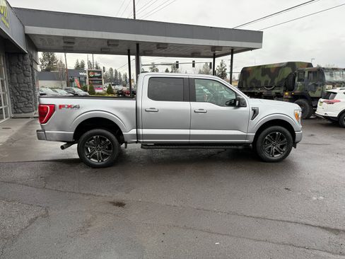 Used 2021 Ford F150 XLT w/ Equipment Group 301A Mid image 6