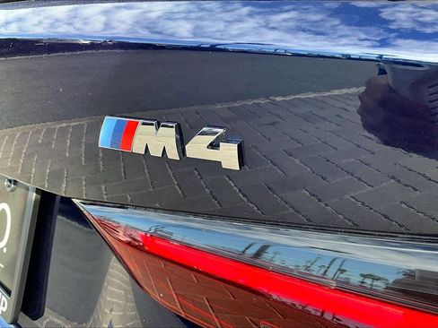 Used 2021 BMW M4 Coupe w/ Executive Package image 8