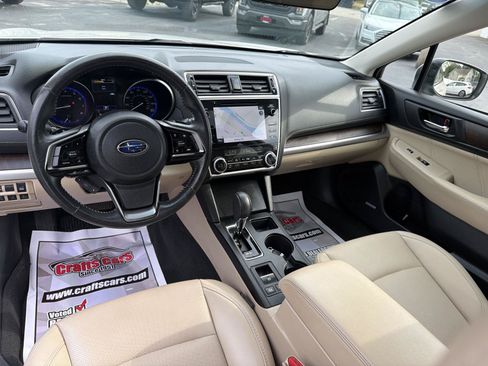 Used 2019 Subaru Outback 3.6R Limited AWD/4WD image 12