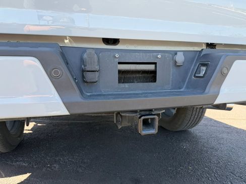 Used 2023 Ford F150 Lariat AWD/4WD image 10