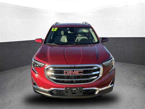 Used 2021 GMC Terrain SLT image 9