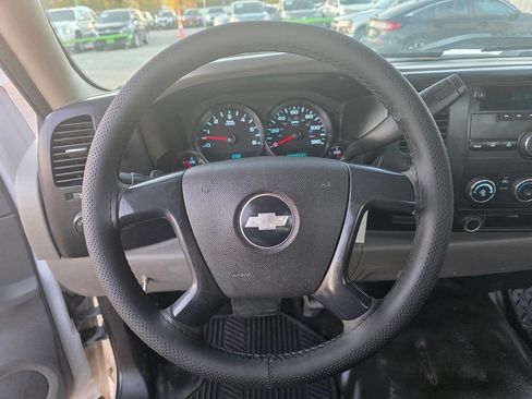 Used 2007 Chevrolet Silverado 1500 W/T image 32