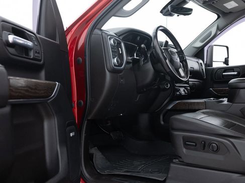 Used 2021 GMC Sierra 3500 Denali w/ Denali Ultimate Package image 31
