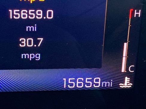 Used 2025 Chevrolet TrailBlazer LT image 38