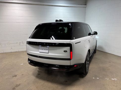 Used 2023 Land Rover Range Rover SE AWD/4WD image 7