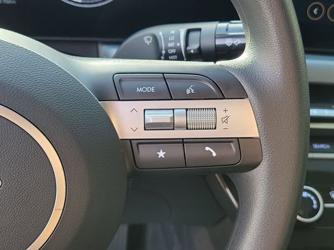Used 2025 Hyundai Sonata SE FWD image 22