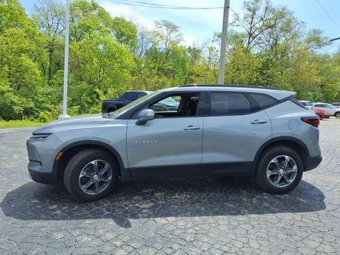 Used 2024 Chevrolet Blazer LT w/ LPO, Floor Liner Package FWD image 12