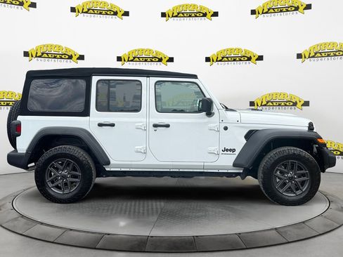 Used 2024 Jeep Wrangler Unlimited Sport AWD/4WD image 6