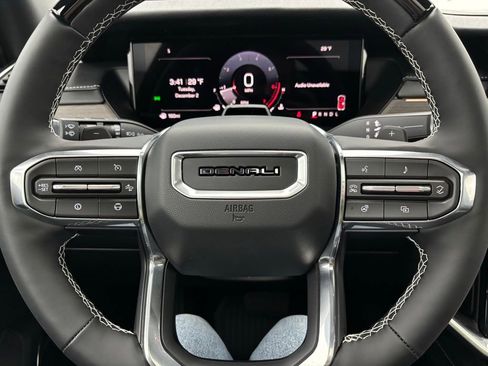 New 2026 GMC Acadia Denali w/ Super Cruise Package image 26