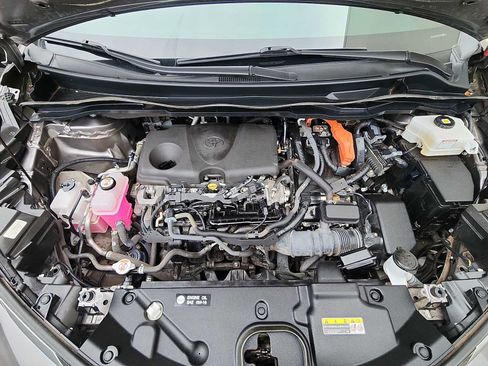 Used 2022 Toyota Sienna XSE image 11