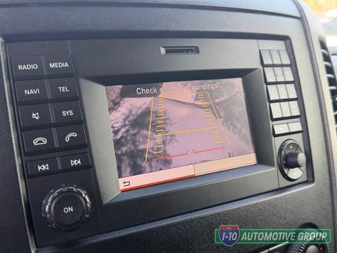 Used 2015 Mercedes-Benz Sprinter 2500 image 23