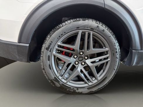 Certified 2025 Ford Explorer ST AWD/4WD image 38