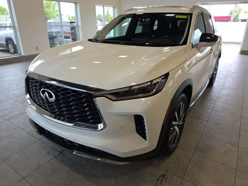 Used 2022 INFINITI QX60 Sensory AWD/4WD image 2