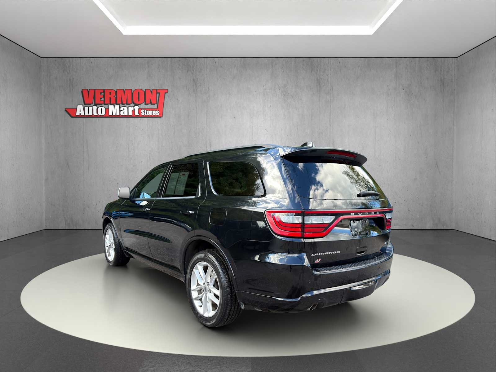 Used 2024 Dodge Durango GT AWD/4WD image 6
