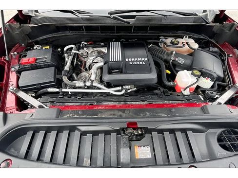 Used 2024 Chevrolet Silverado 1500 High Country w/ Technology Package image 11