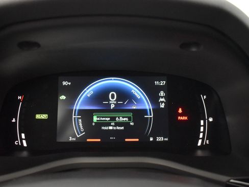 Used 2025 Toyota Camry LE image 15