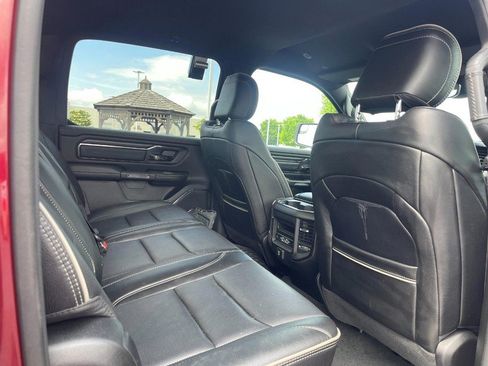 Used 2022 RAM 1500 Limited w/ Body-Colour Bumper Group AWD/4WD image 11