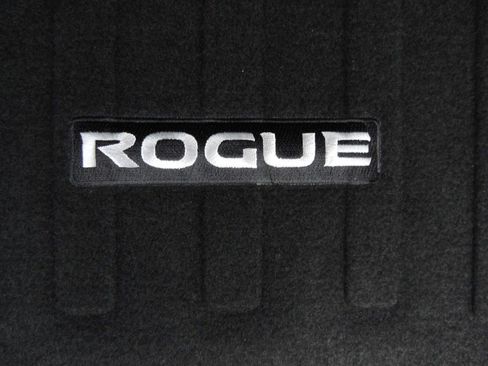 New 2026 Nissan Rogue S image 15