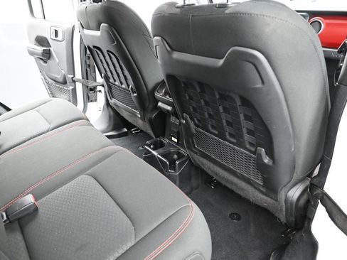 Used 2021 Jeep Wrangler Unlimited Rubicon w/ Safety Group AWD/4WD image 23