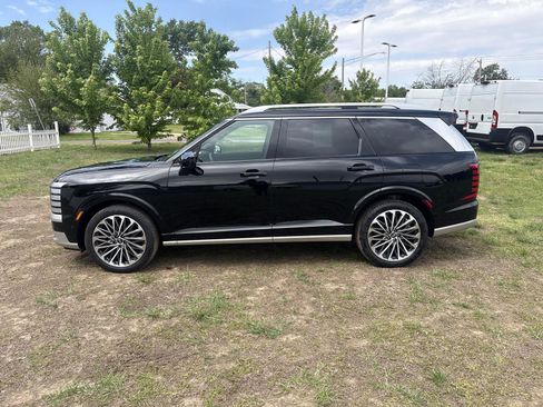 Used 2026 Hyundai Palisade Calligraphy AWD/4WD image 3