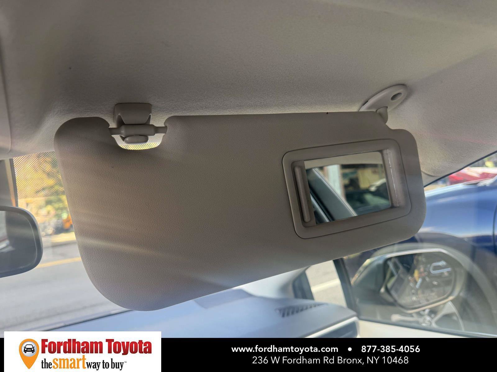 Used 2023 Toyota Corolla LE FWD image 29
