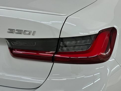 New 2026 BMW 330i Sedan w/ M Sport Package image 12
