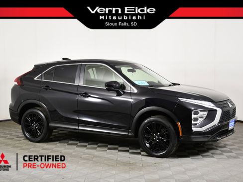 Used 2024 Mitsubishi Eclipse Cross LE AWD/4WD image 1