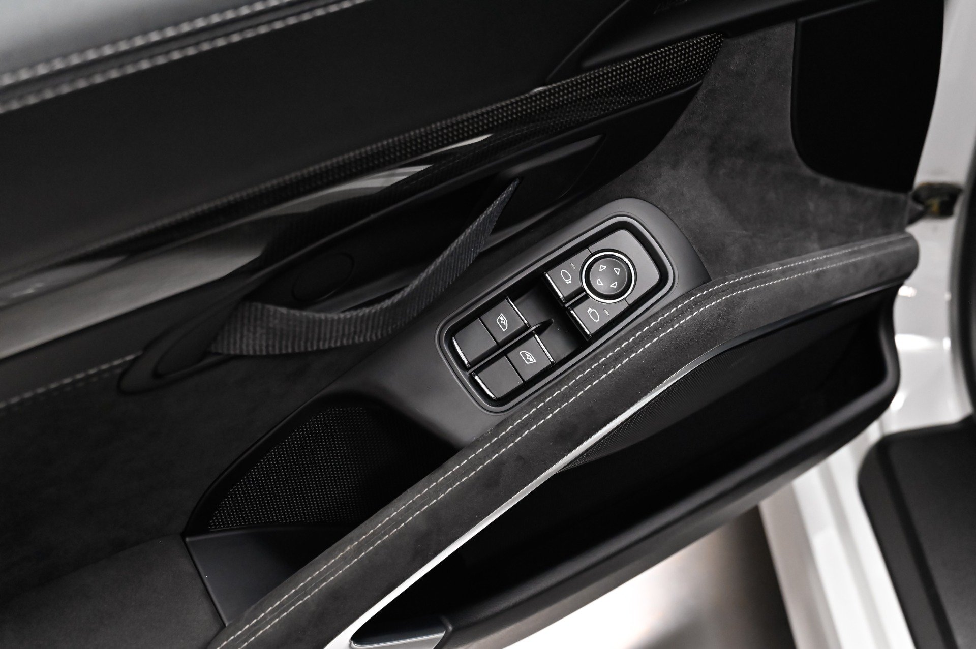 Used 2016 Porsche Cayman GT4 RWD image 31