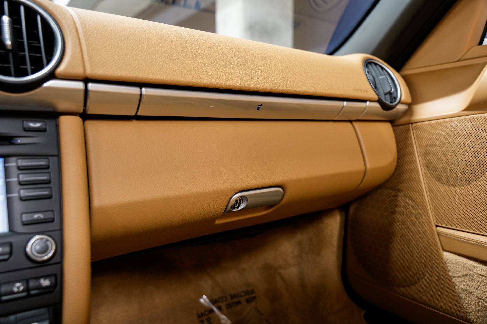 Used 2010 Porsche Boxster S RWD image 13