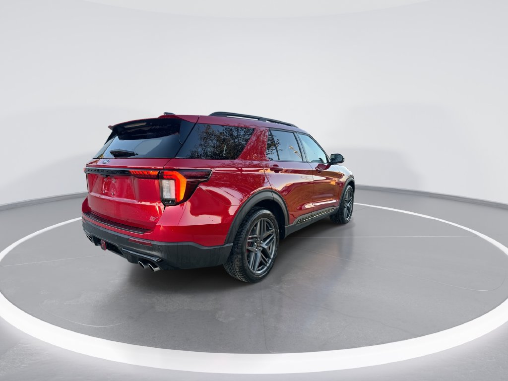 Used 2026 Ford Explorer ST w/ Sun And Sound Package AWD/4WD image 8