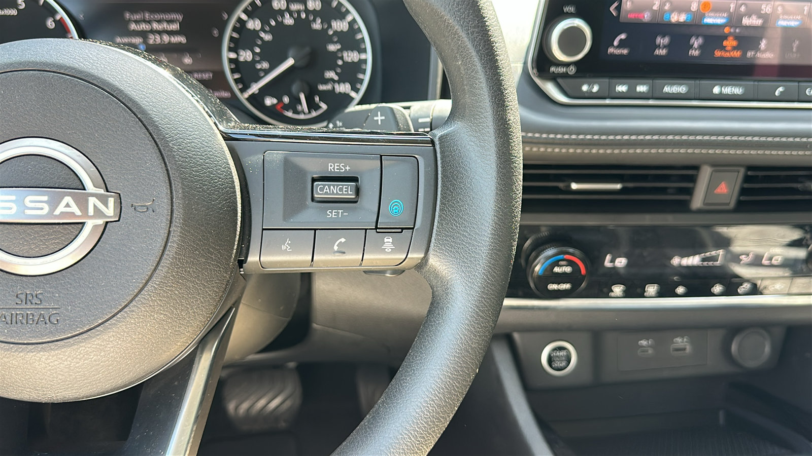 Certified 2023 Nissan Rogue SV AWD/4WD image 15