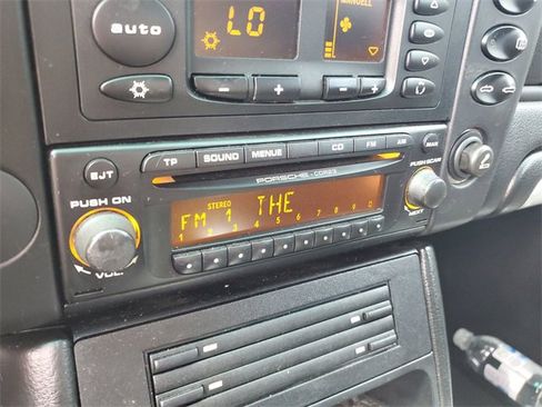 Used 2003 Porsche Boxster image 18