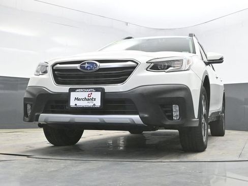 Used 2020 Subaru Outback Limited AWD/4WD image 25