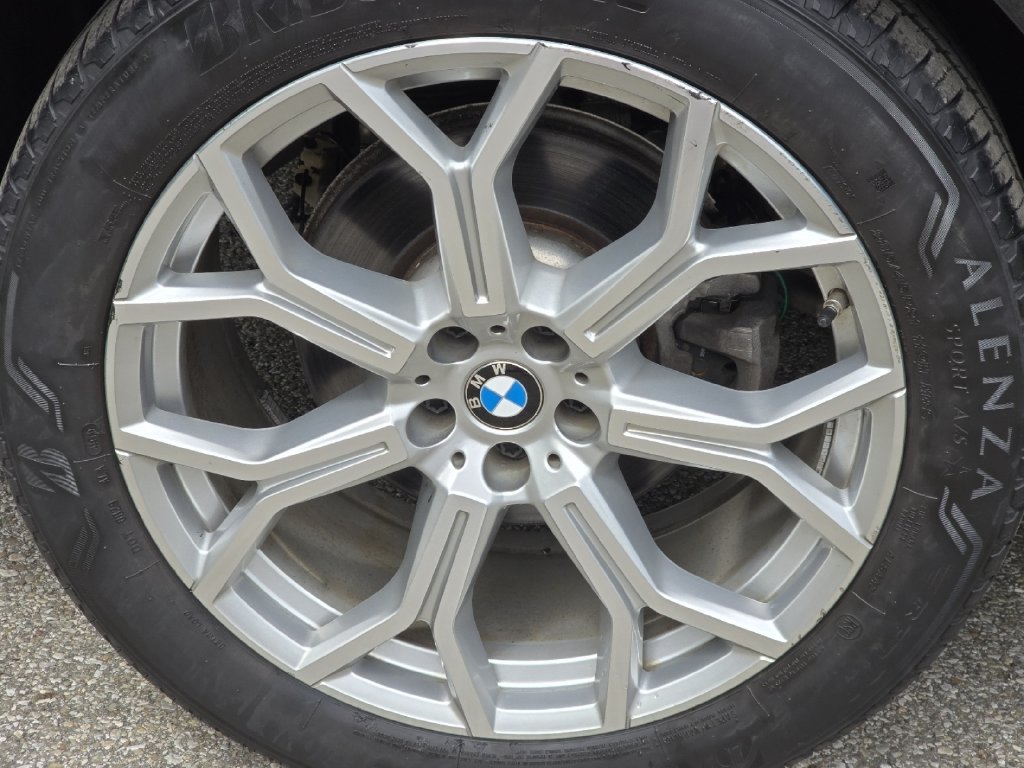 Used 2023 BMW X7 xDrive40i AWD/4WD image 43