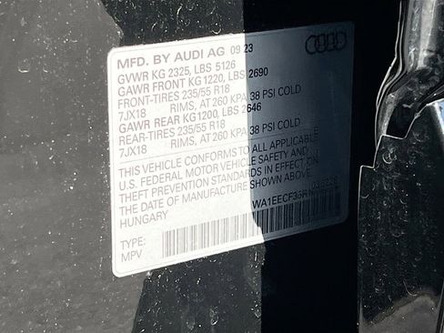 Used 2024 Audi Q3 2.0T Premium Plus image 14