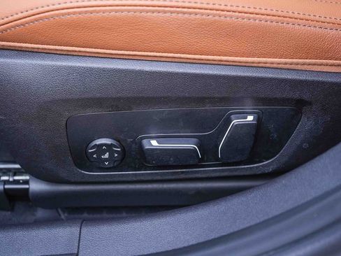 Used 2026 BMW 330i Sedan w/ Convenience Package RWD image 20