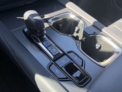 Used 2024 Lexus RX 500h F Sport image 26