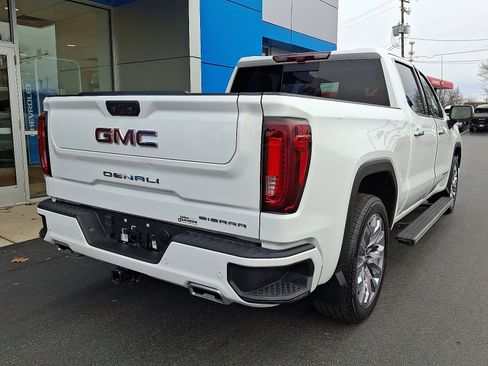 Used 2023 GMC Sierra 1500 Denali w/ Denali Reserve Package image 6