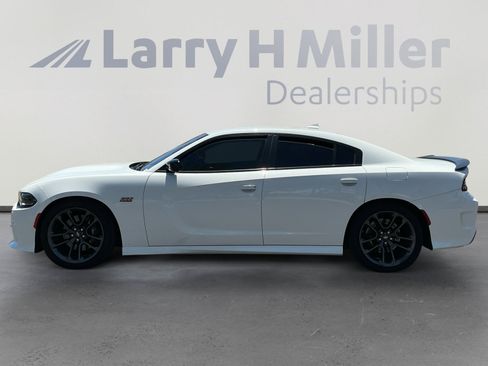 Used 2023 Dodge Charger Scat Pack w/ Plus Group RWD image 2