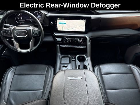 Used 2024 GMC Sierra 2500 Denali w/ Denali Reserve Package image 15