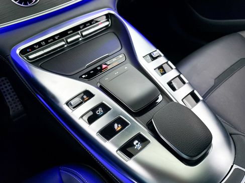Used 2023 Mercedes-Benz AMG GT 43 image 30